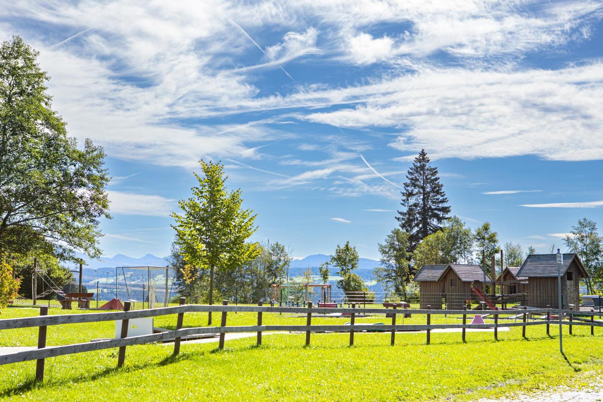 Relax-Red Mit Pool Und Sauna Scheidegg Exterior photo